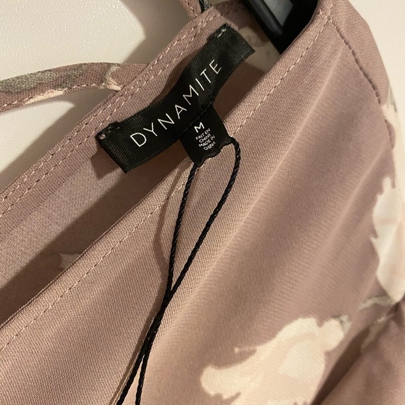 Flowy Flower top - Picture 4 of 5